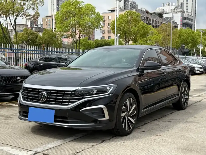 Volkswagen Passat, 2024