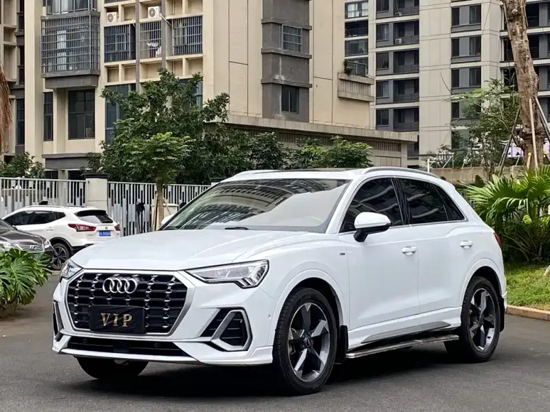 Audi Q3, 2021