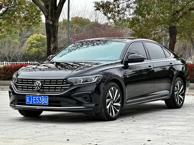 Volkswagen Passat, 2024