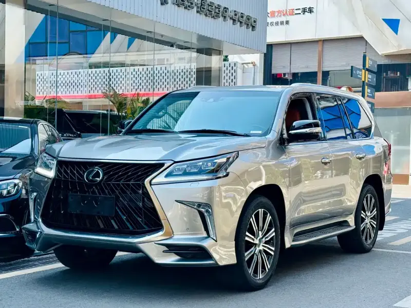 Lexus LX, 2019