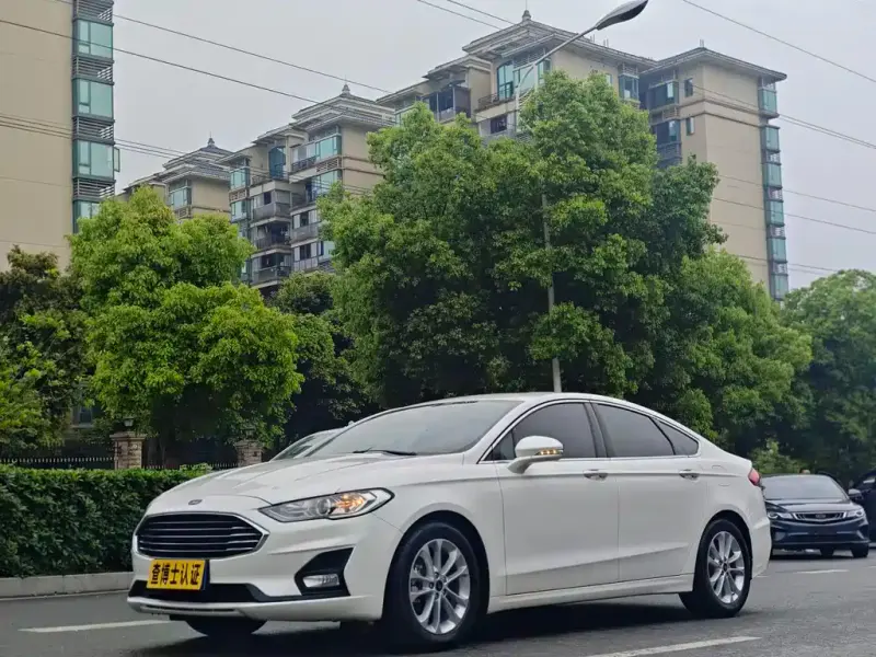 Ford Mondeo, 2021
