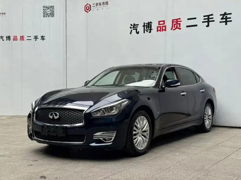 Infiniti Q70, 2017