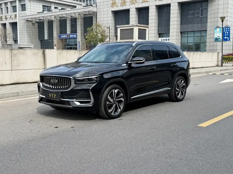 Geely Xingyue L, 2025