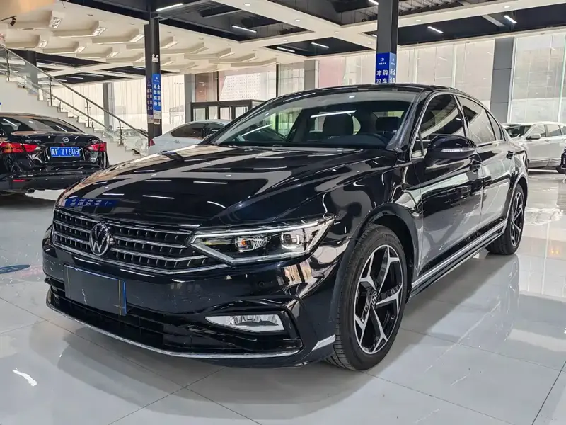 Volkswagen Magotan, 2023