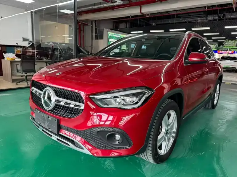 Mercedes-Benz GLA, 2022