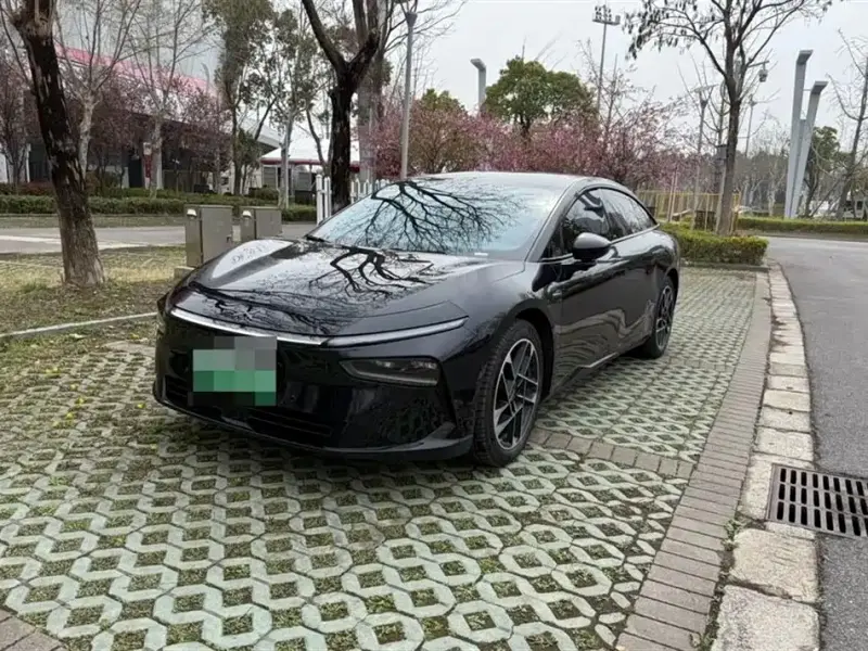 XPeng P7+, 2024