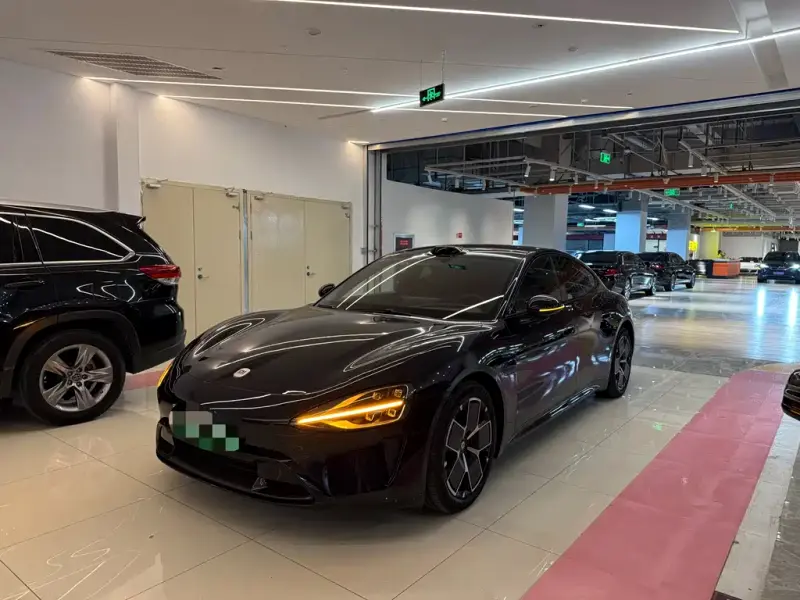 Xiaomi SU7, 2024