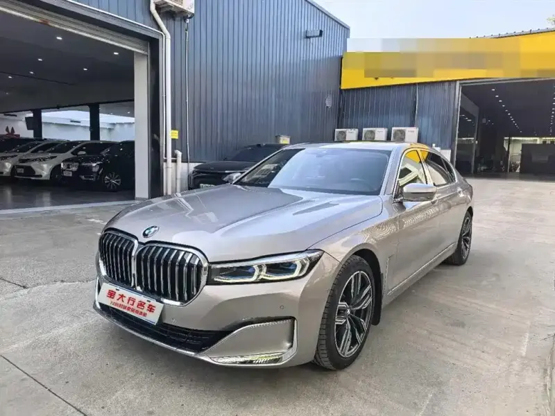 BMW 7 Series, 2021