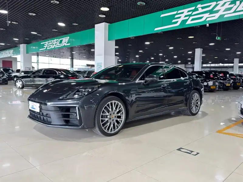 Porsche Panamera, 2024