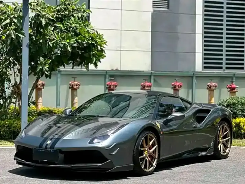 Ferrari 488, 2018