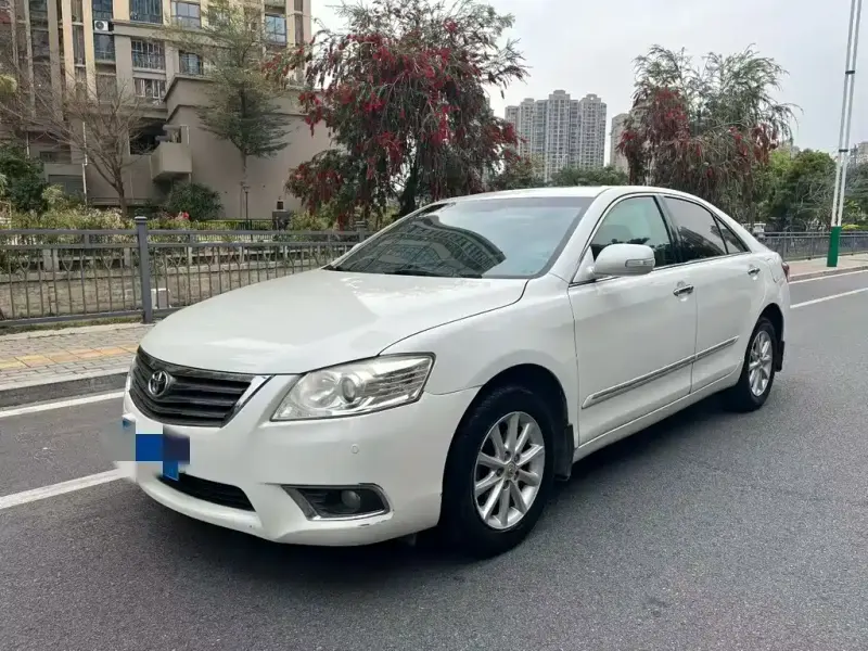 Toyota Camry, 2010