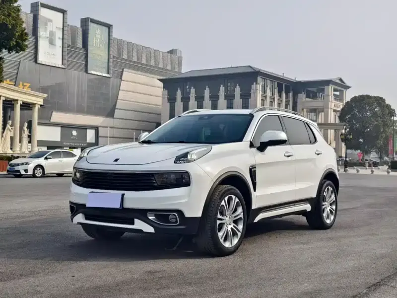 Lynk & Co 01, 2020
