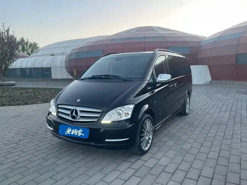 Mercedes-Benz Viano, 2012
