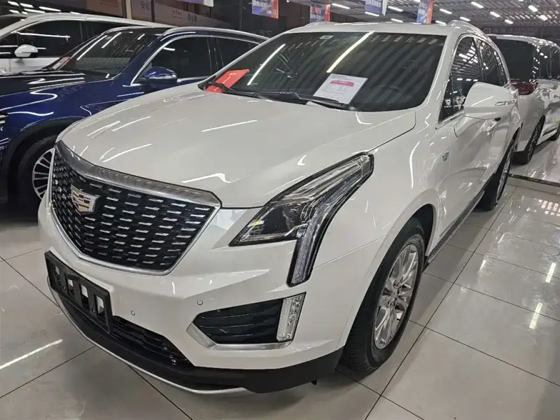 Cadillac XT5, 2022