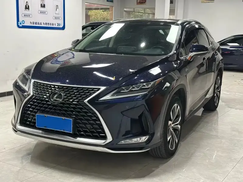 Lexus RX, 2020