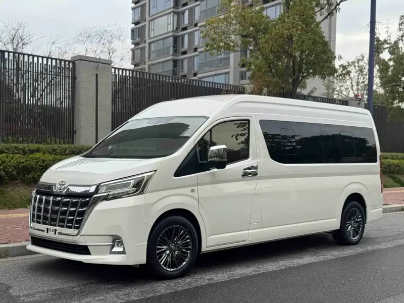 Toyota Hiace, 2024