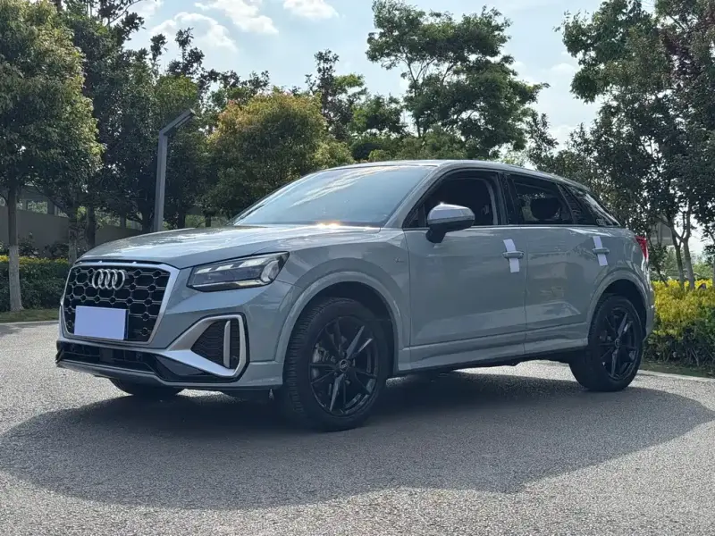 Audi Q2L, 2024