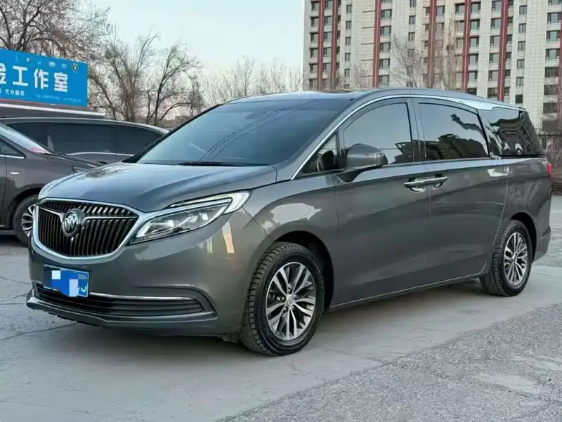 Buick GL8, 2019