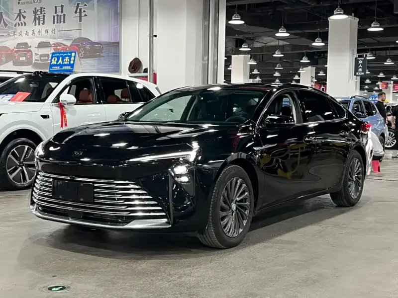 Buick LaCrosse, 2025