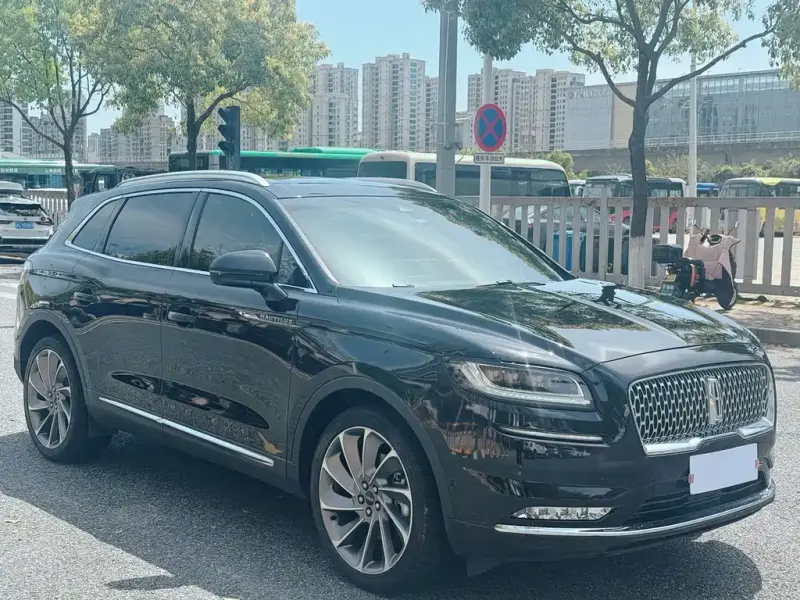Lincoln Nautilus, 2022