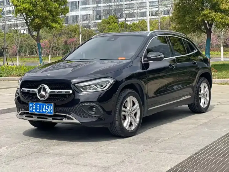 Mercedes-Benz GLA, 2023