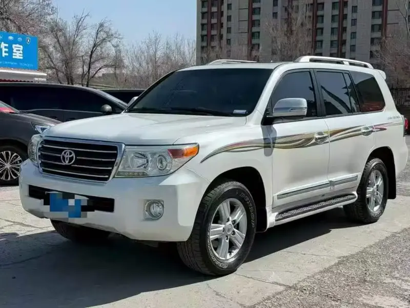 Toyota Land Cruiser, 2014