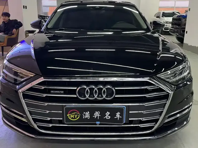 Audi A8, 2022