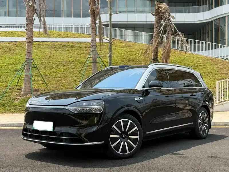 AITO M9, 2025