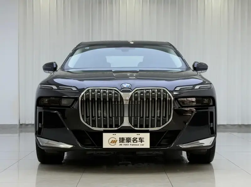 BMW 7 Series, 2026