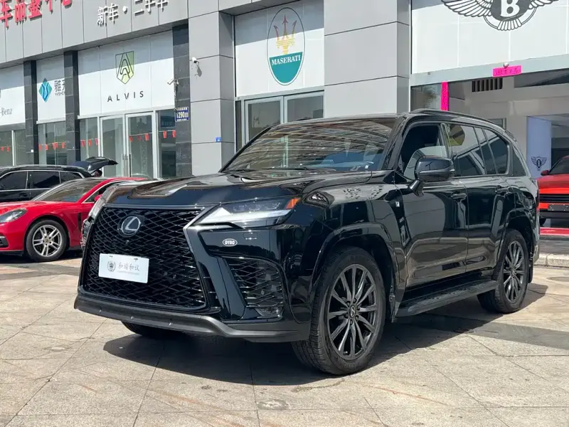 Lexus LX, 2026