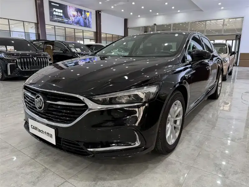 Buick LaCrosse, 2022