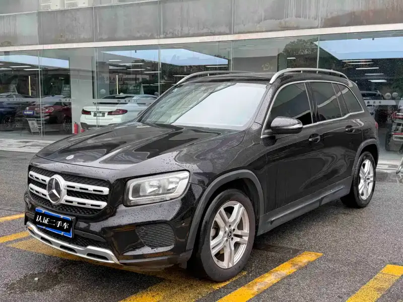 Mercedes-Benz GLB, 2022