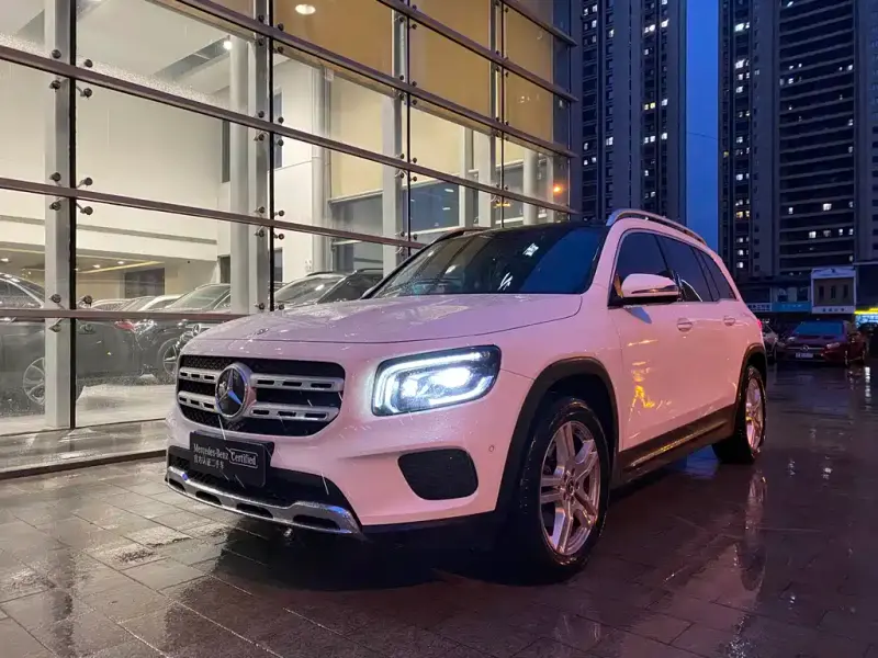 Mercedes-Benz GLB, 2020