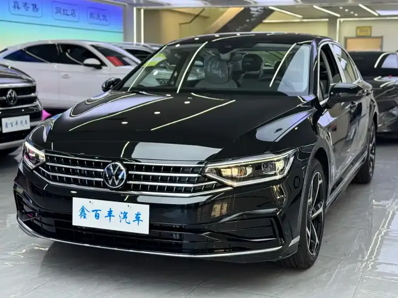 Volkswagen Magotan, 2026