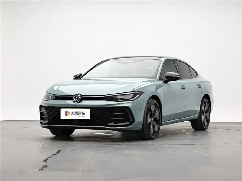 Volkswagen Passat, 2024