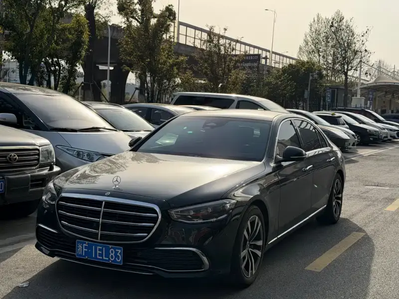 Mercedes-Benz S-Class, 2025