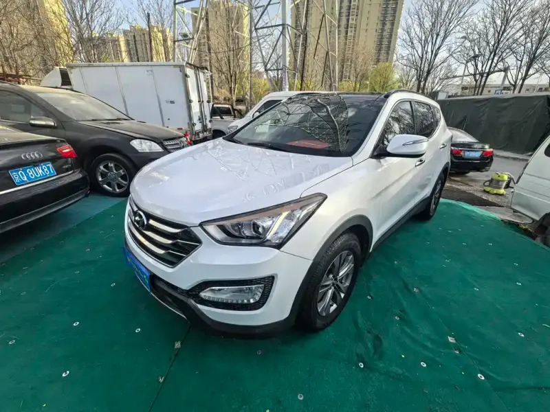 Hyundai Santa Fe, 2016