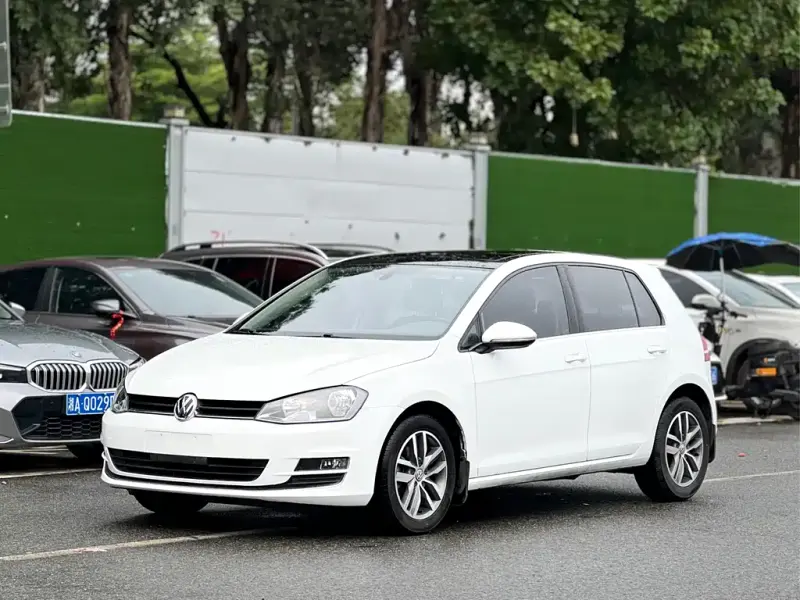 Volkswagen Golf, 2016