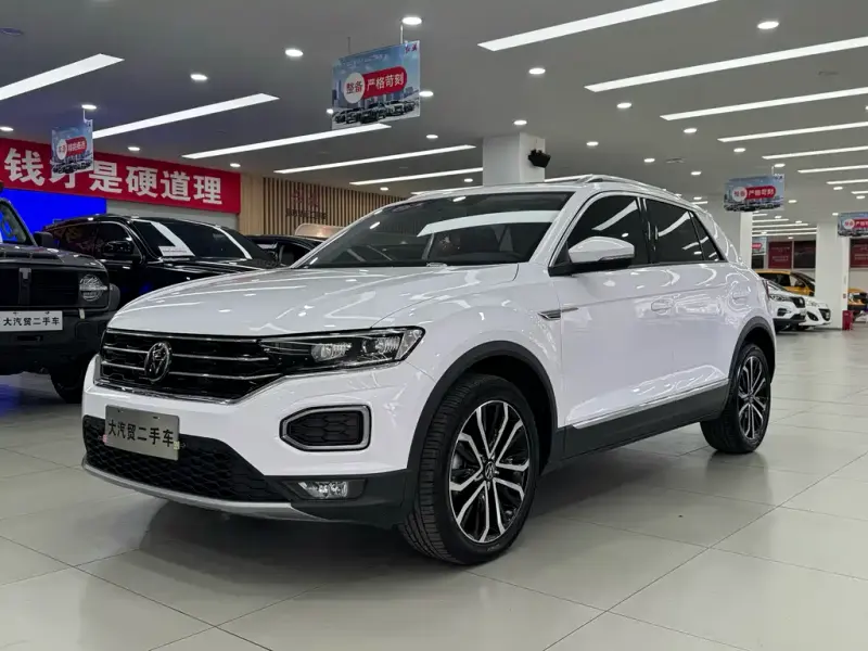 Volkswagen T-Roc, 2021