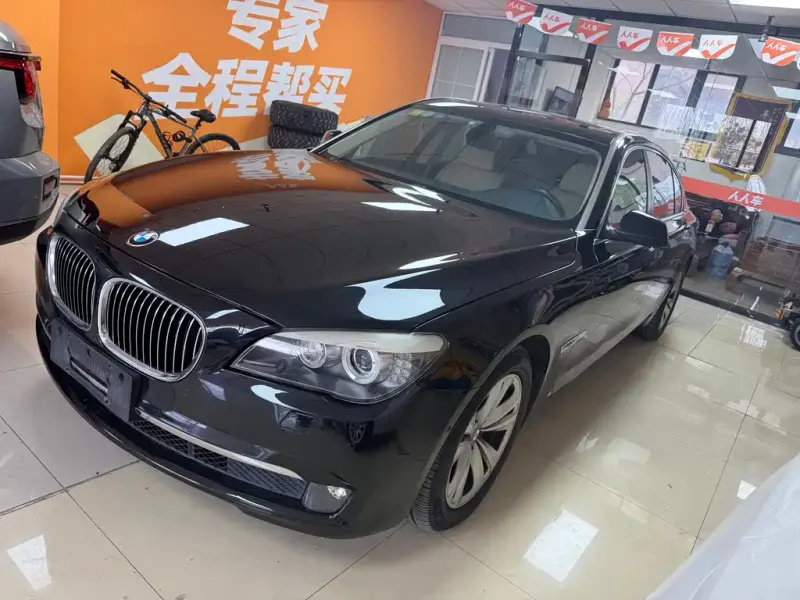 BMW 7 Series, 2012