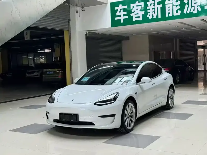 Tesla Model 3, 2020