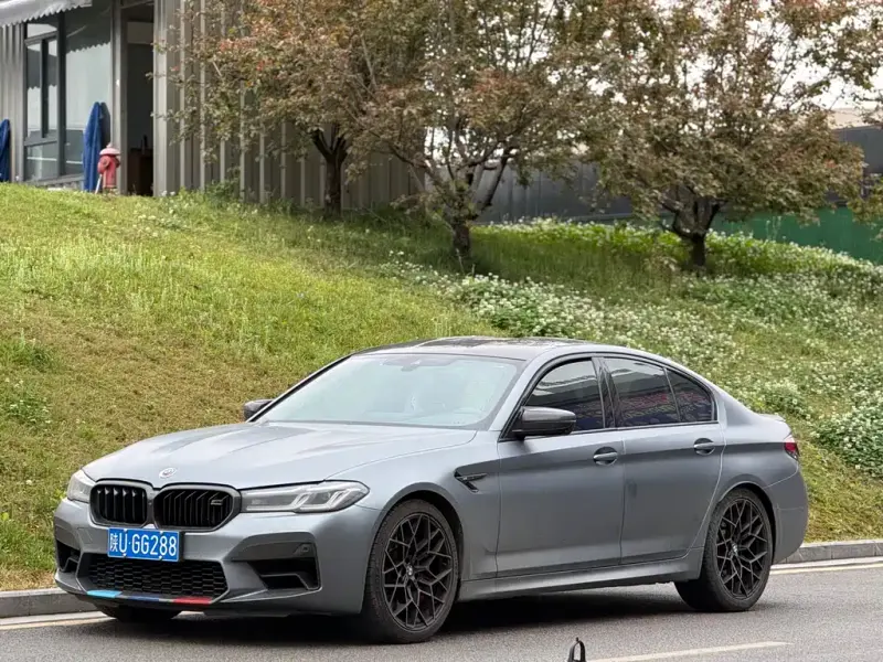 BMW M5, 2021