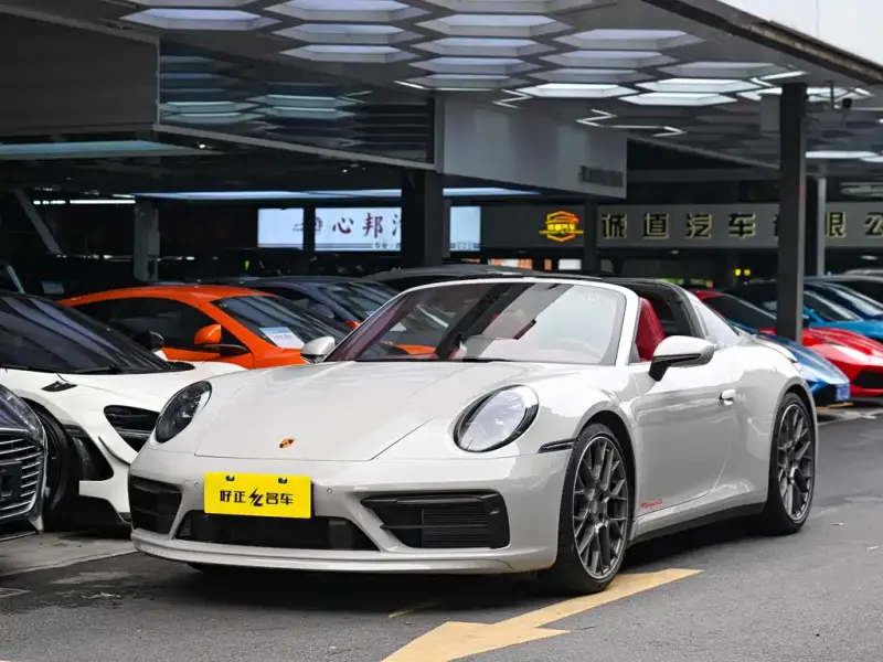 Porsche 911, 2022