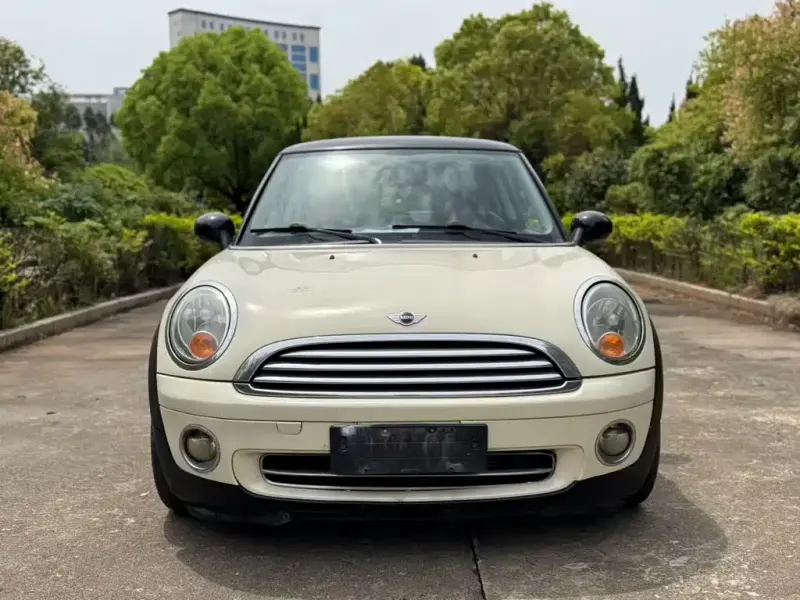MINI Mini, 2008