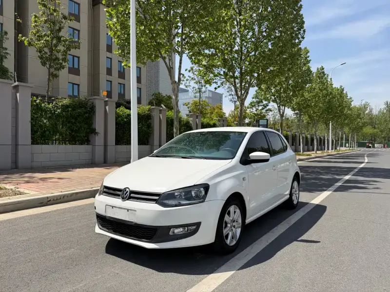 Volkswagen Polo, 2014
