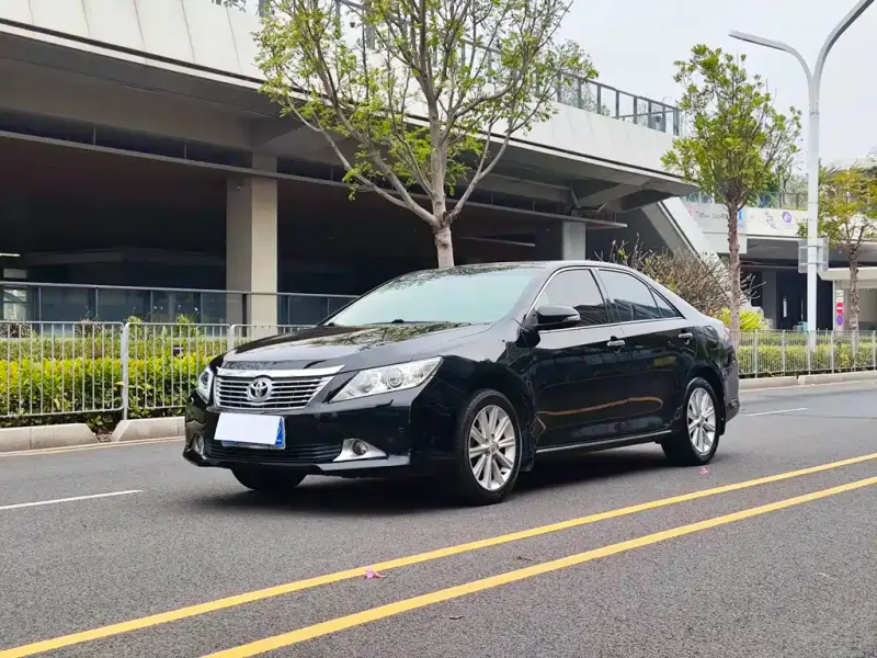 Toyota Camry, 2012