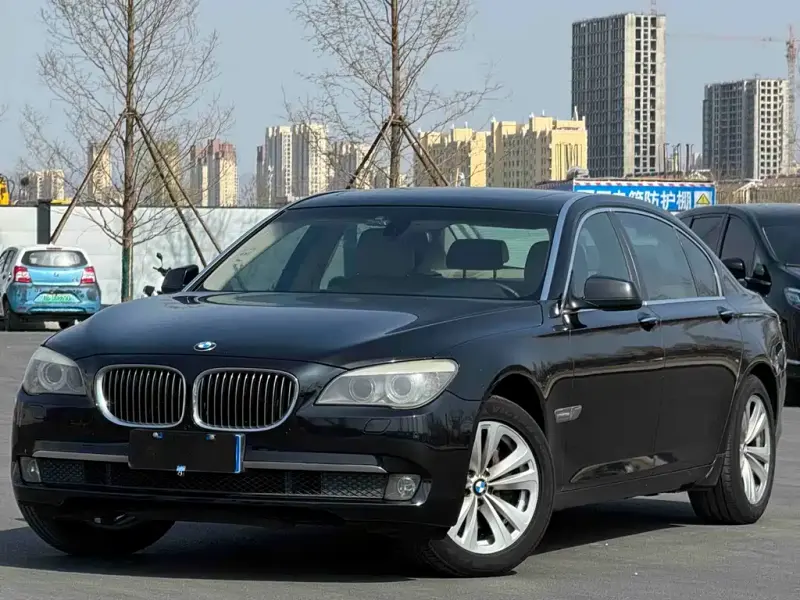 BMW 7 Series, 2011