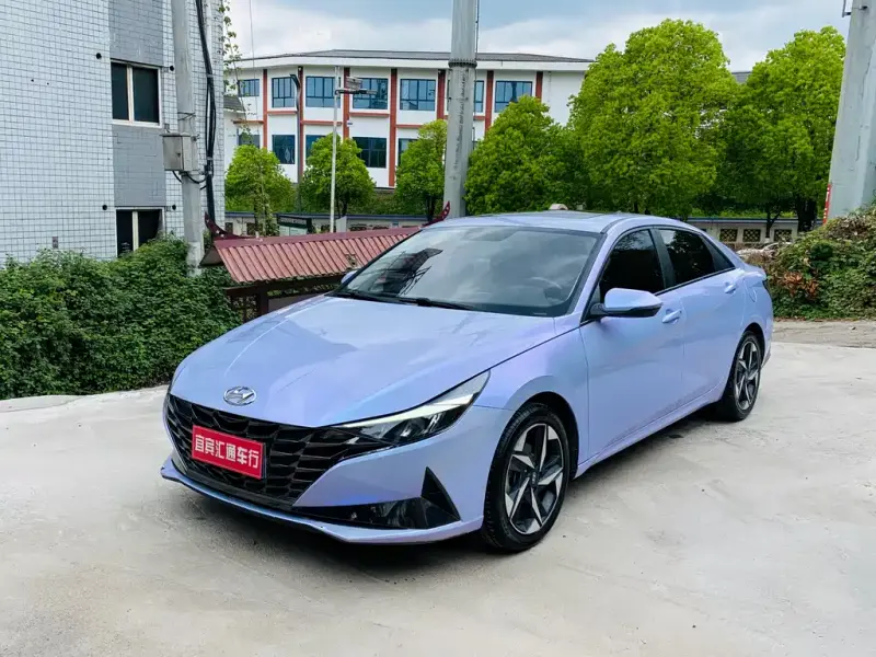 Hyundai Elantra, 2021