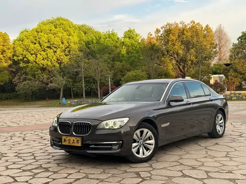 BMW 7 Series, 2014