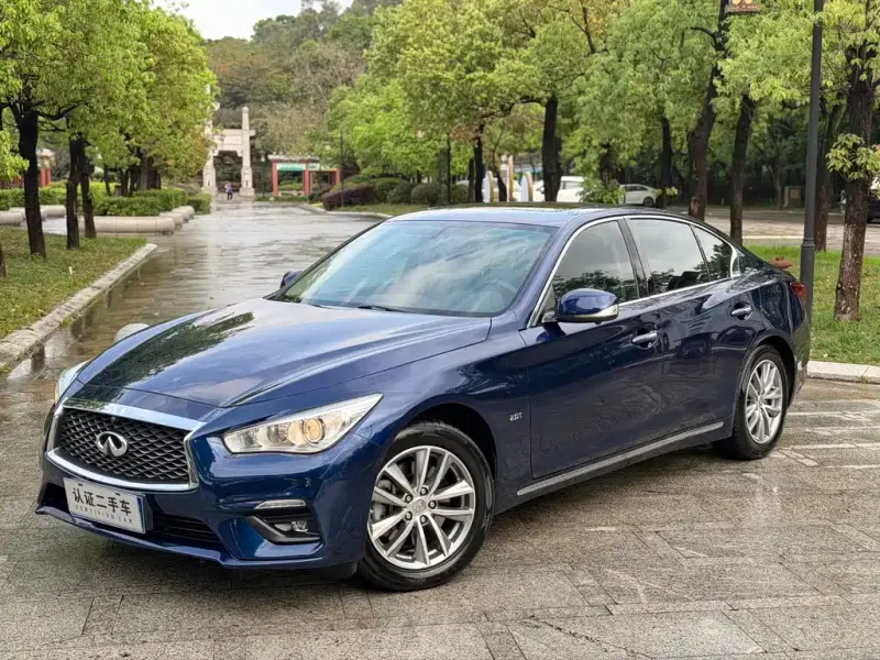 Infiniti Q50L, 2020